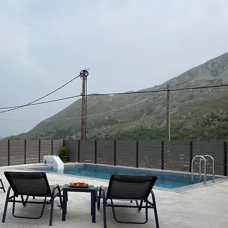 Villa Foteini Gerakari Mountain Resort Yerakarion Exterior photo